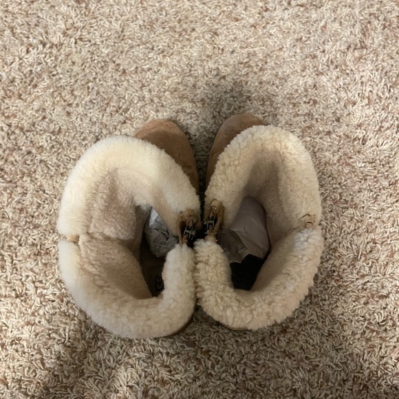 Ugg Booties - 8.5 - Picture 7 of 7